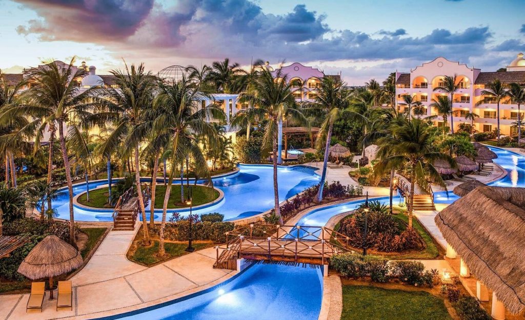 All-Inclusive Resorts Relaxation